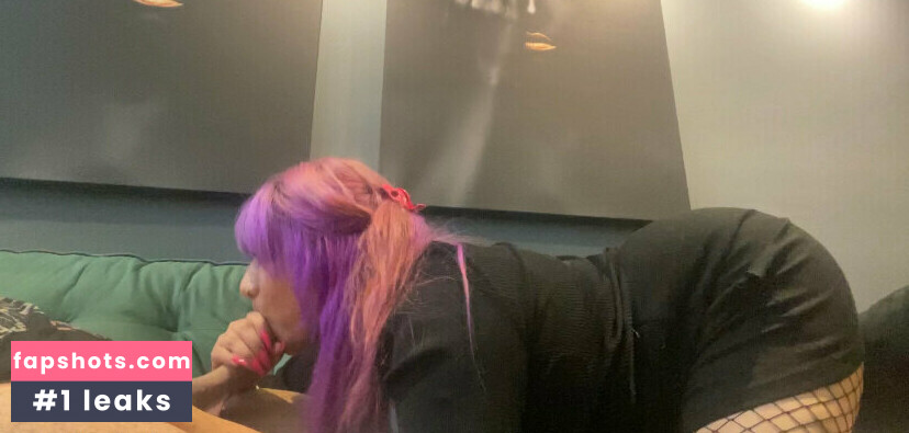 xoxomilafree gallery photo #2