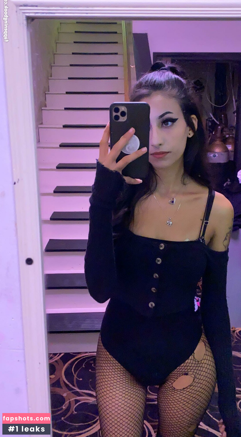 xrucial gallery photo #4