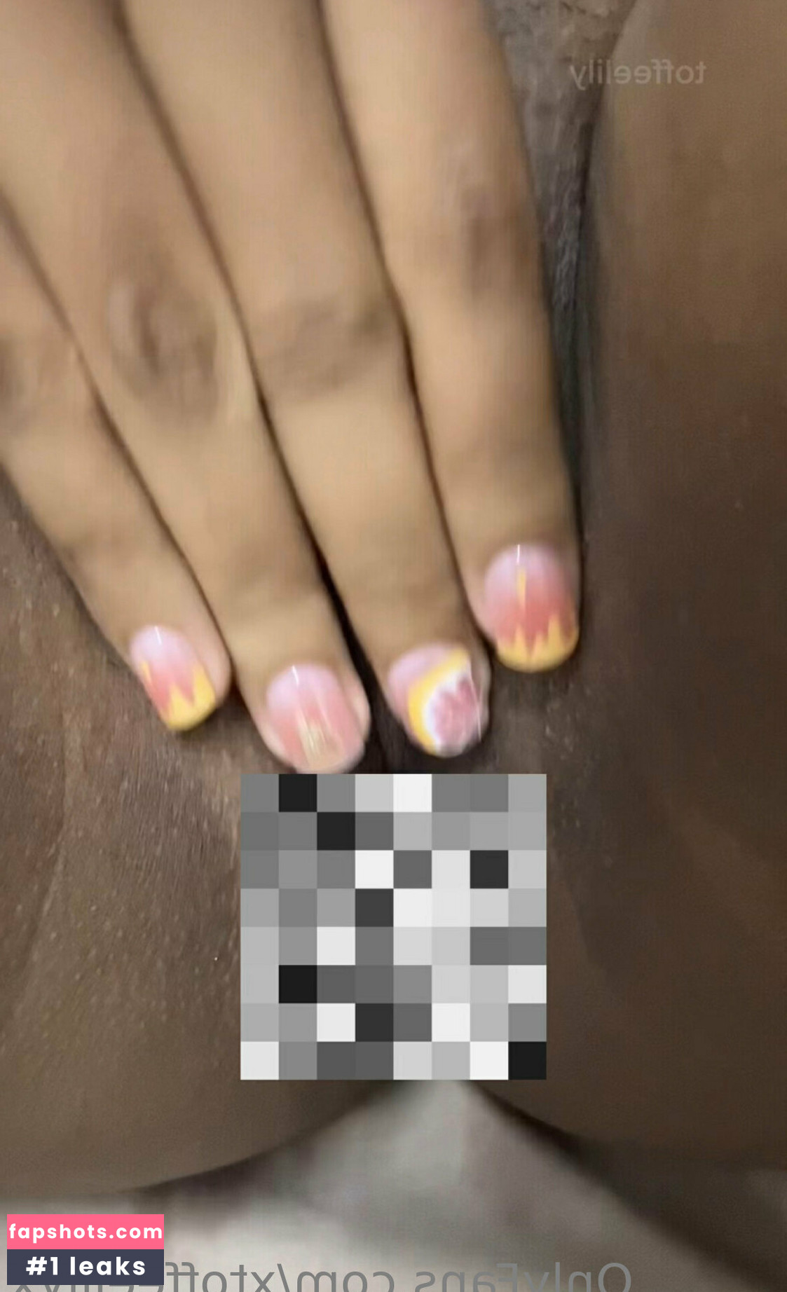 xtoffeelilyx gallery photo #32