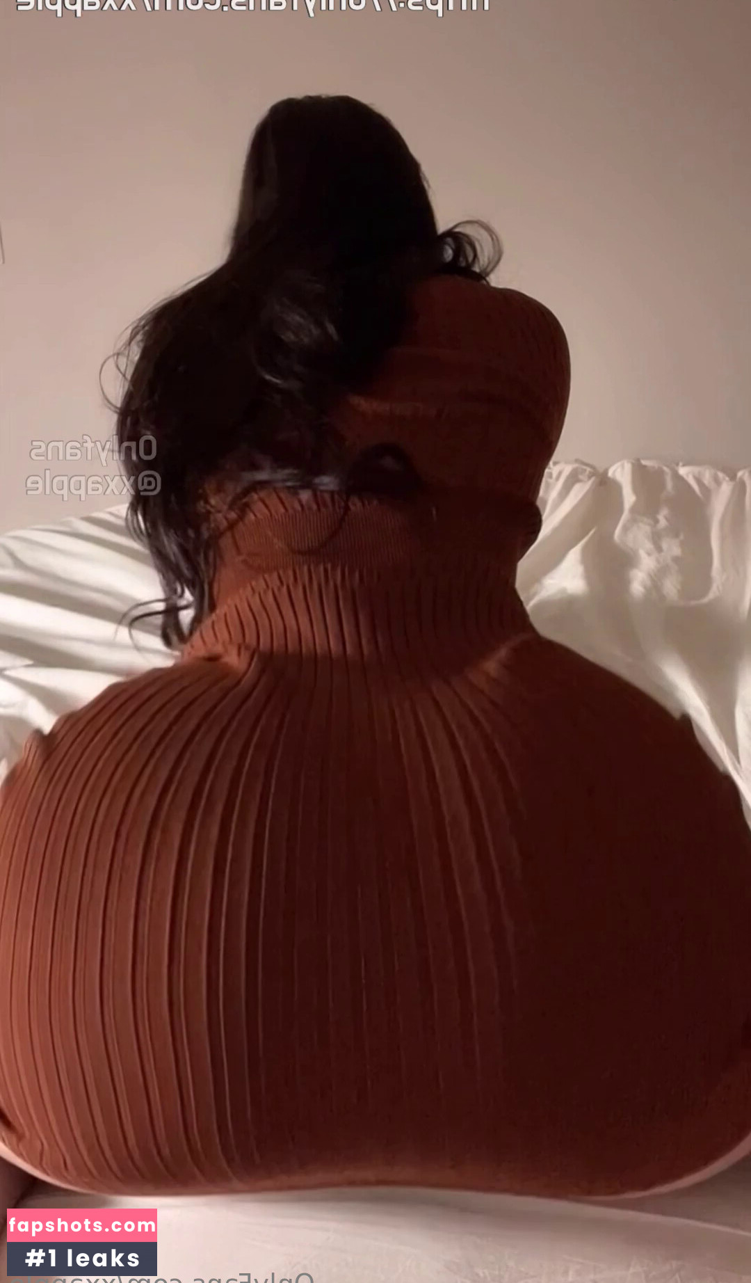 xxapple_e gallery photo #245