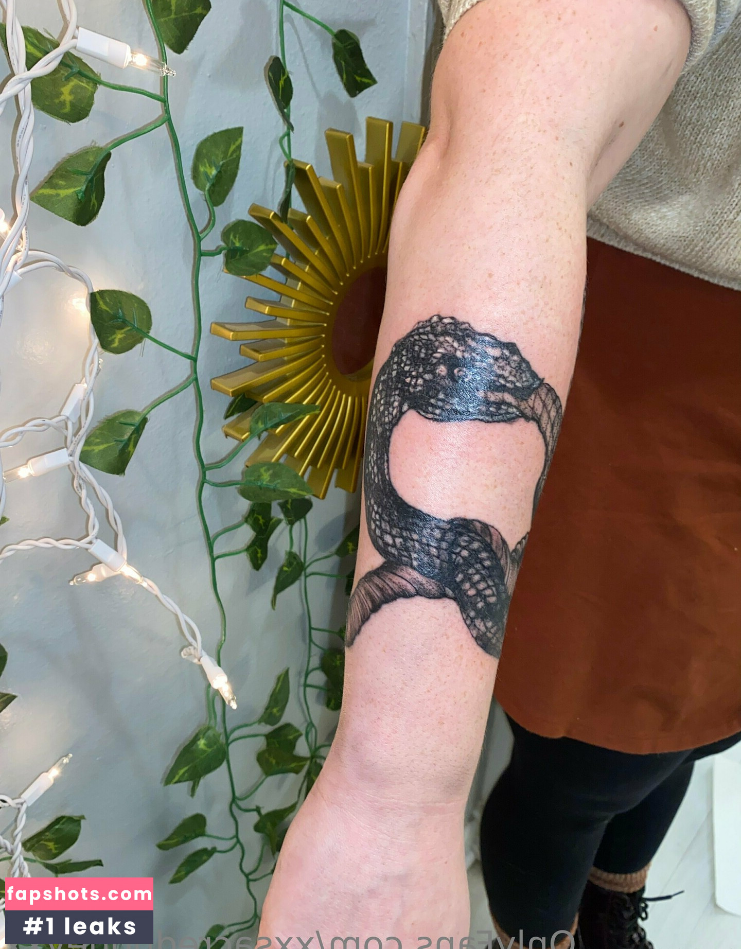 xxsacredhoneyxx gallery photo #15