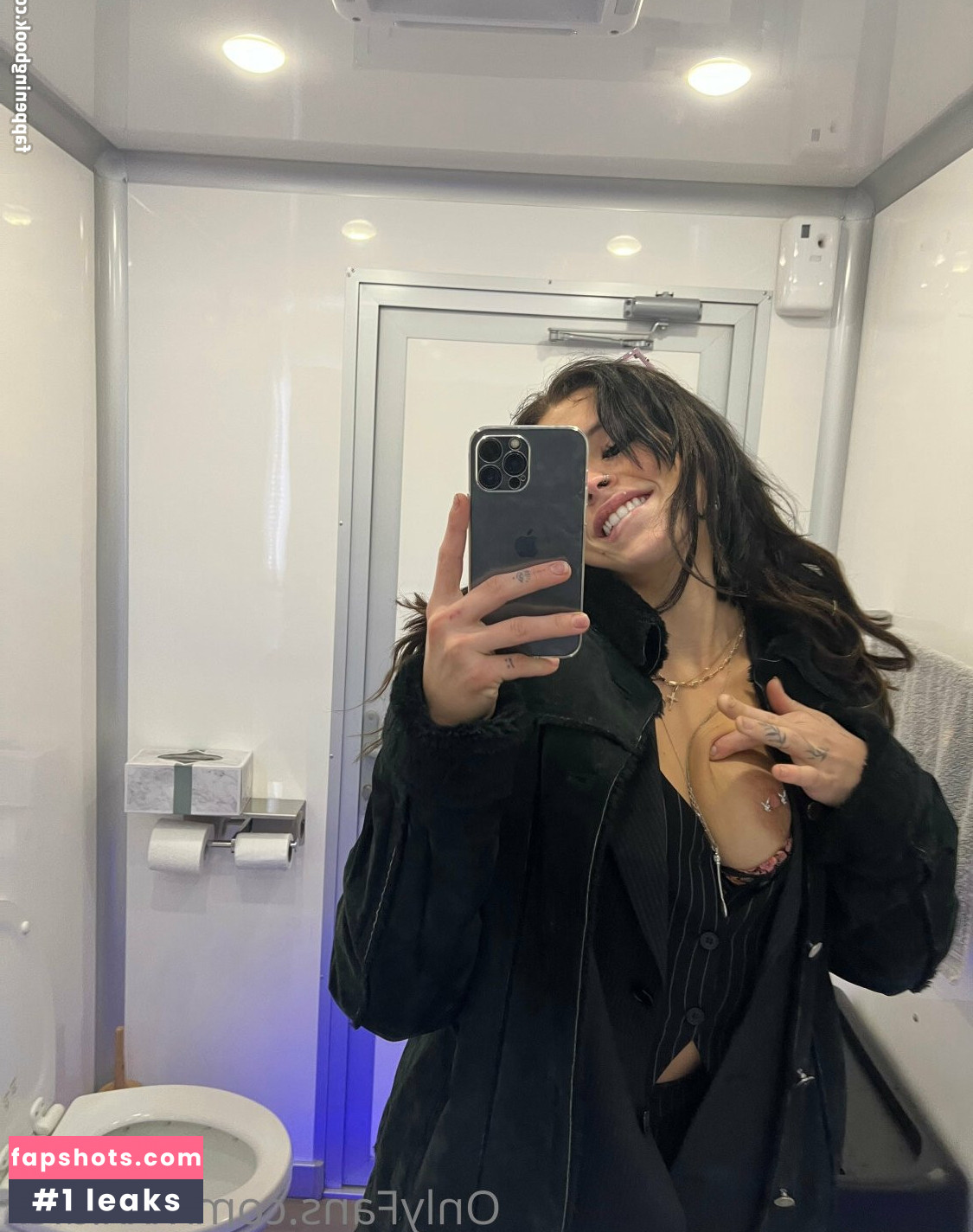 xxx.alex gallery photo #21