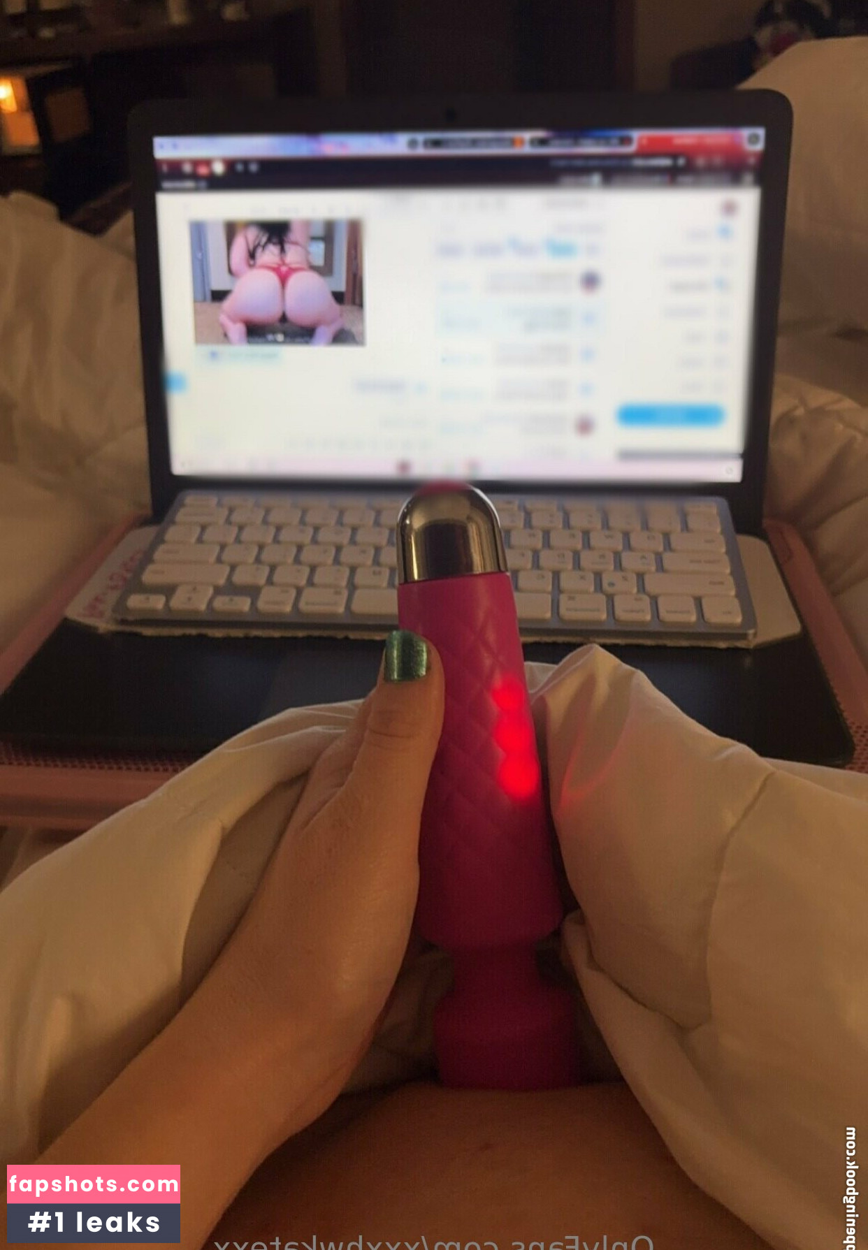 xxxhwkatexx gallery photo #26