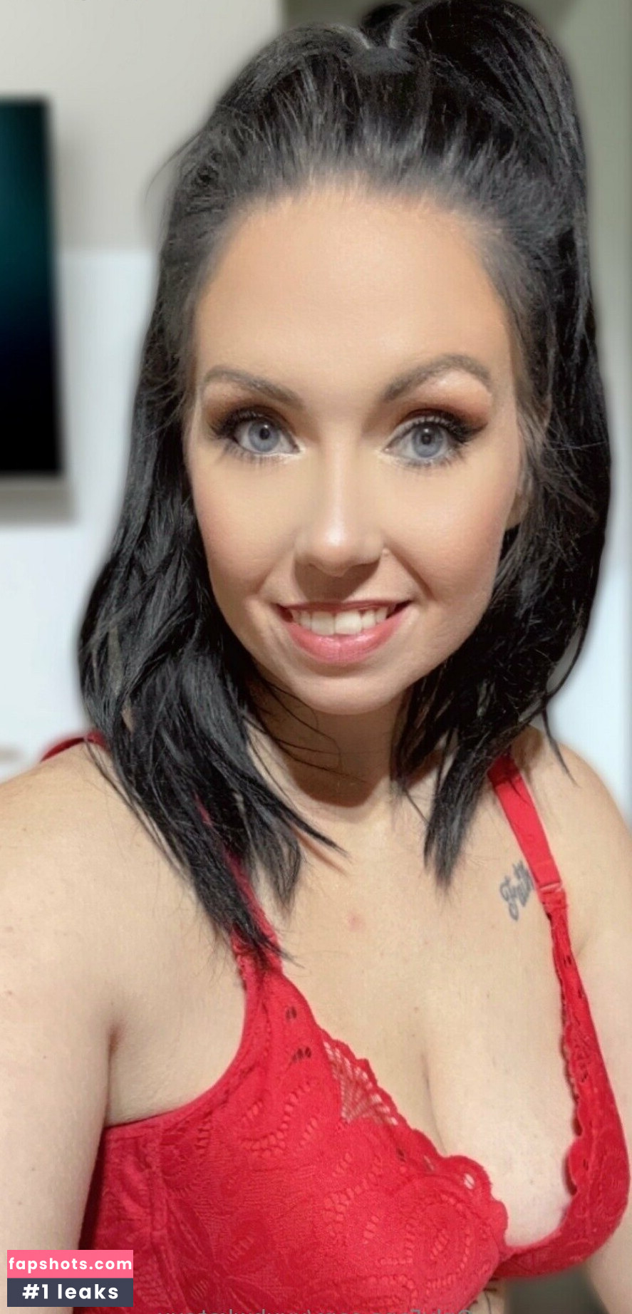 xxxhwkatexx gallery photo #4