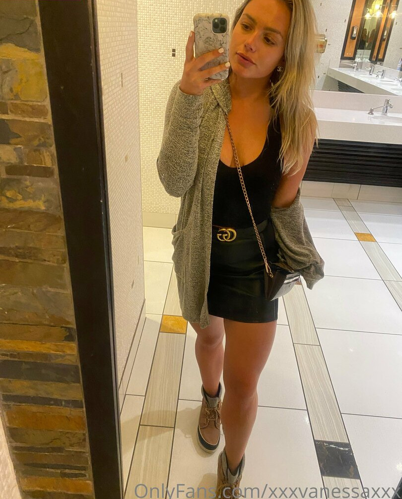 xxxvanessaxxx Nude Leaks OnlyFans Photos #692 - LeakJerk