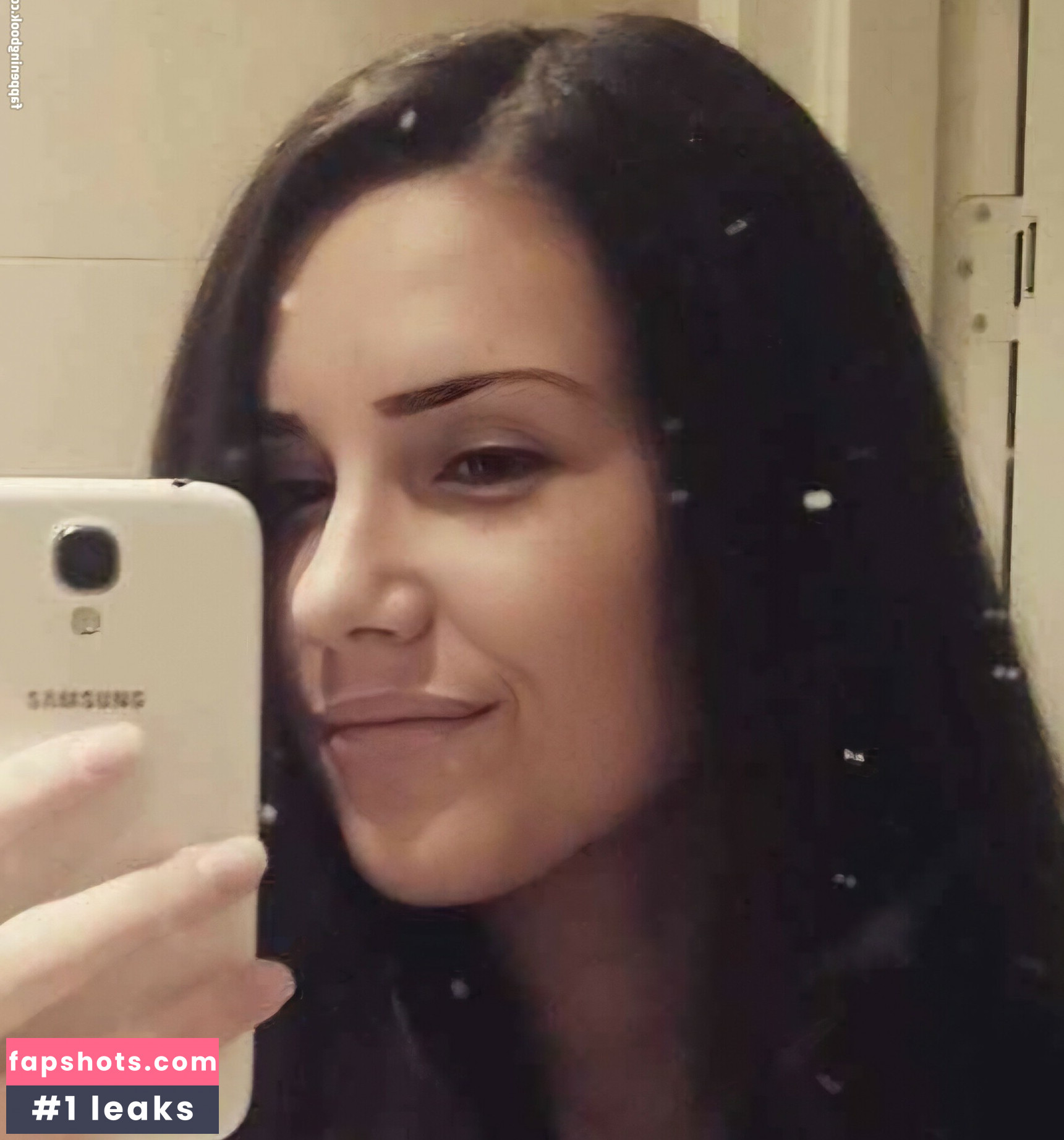 Yabbe gallery photo #6