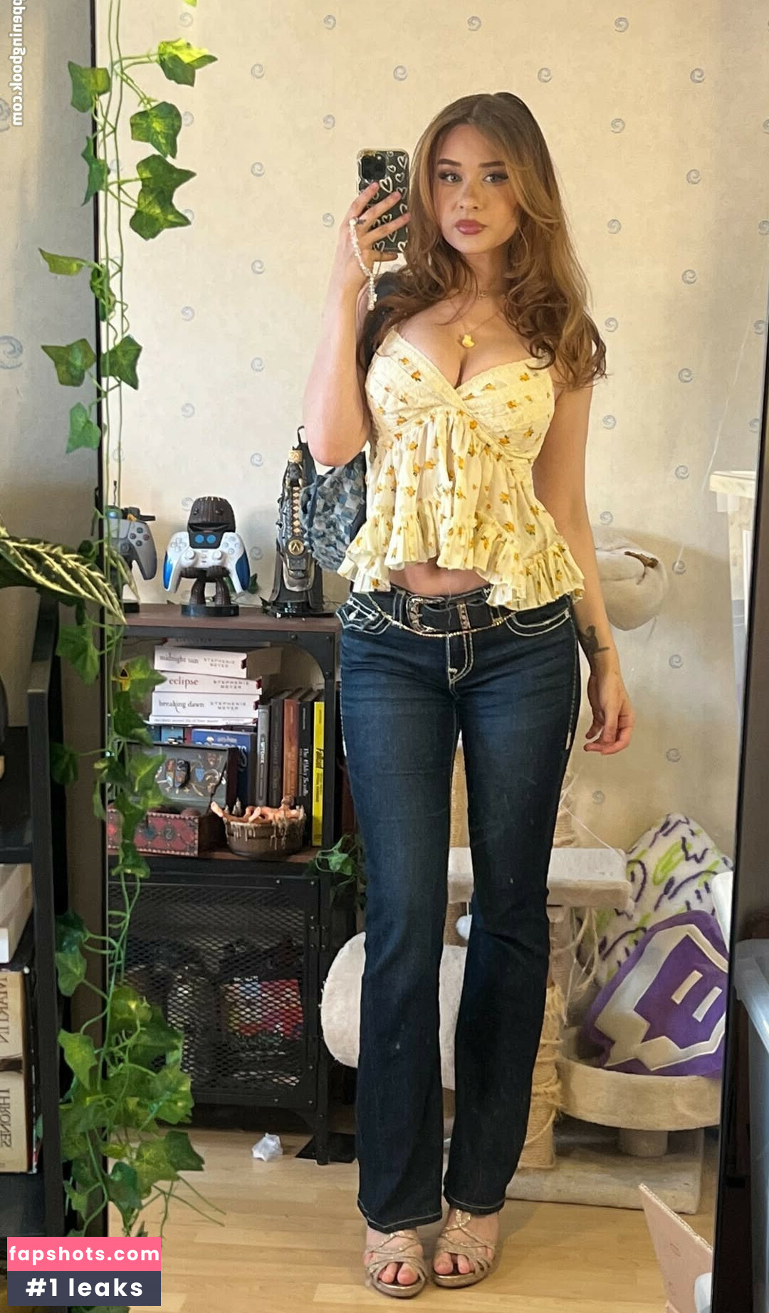 yaboielina gallery photo #52