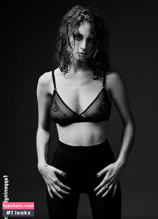 Yael Gayaa gallery photo #21