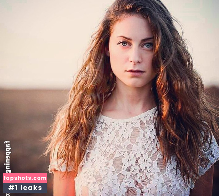 Yael Gayaa gallery photo #25