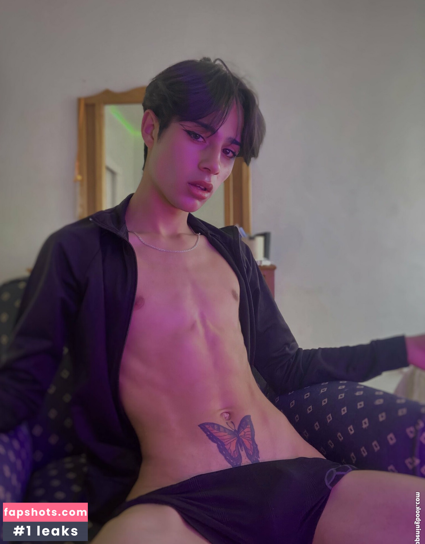 Yairestradah gallery photo #26