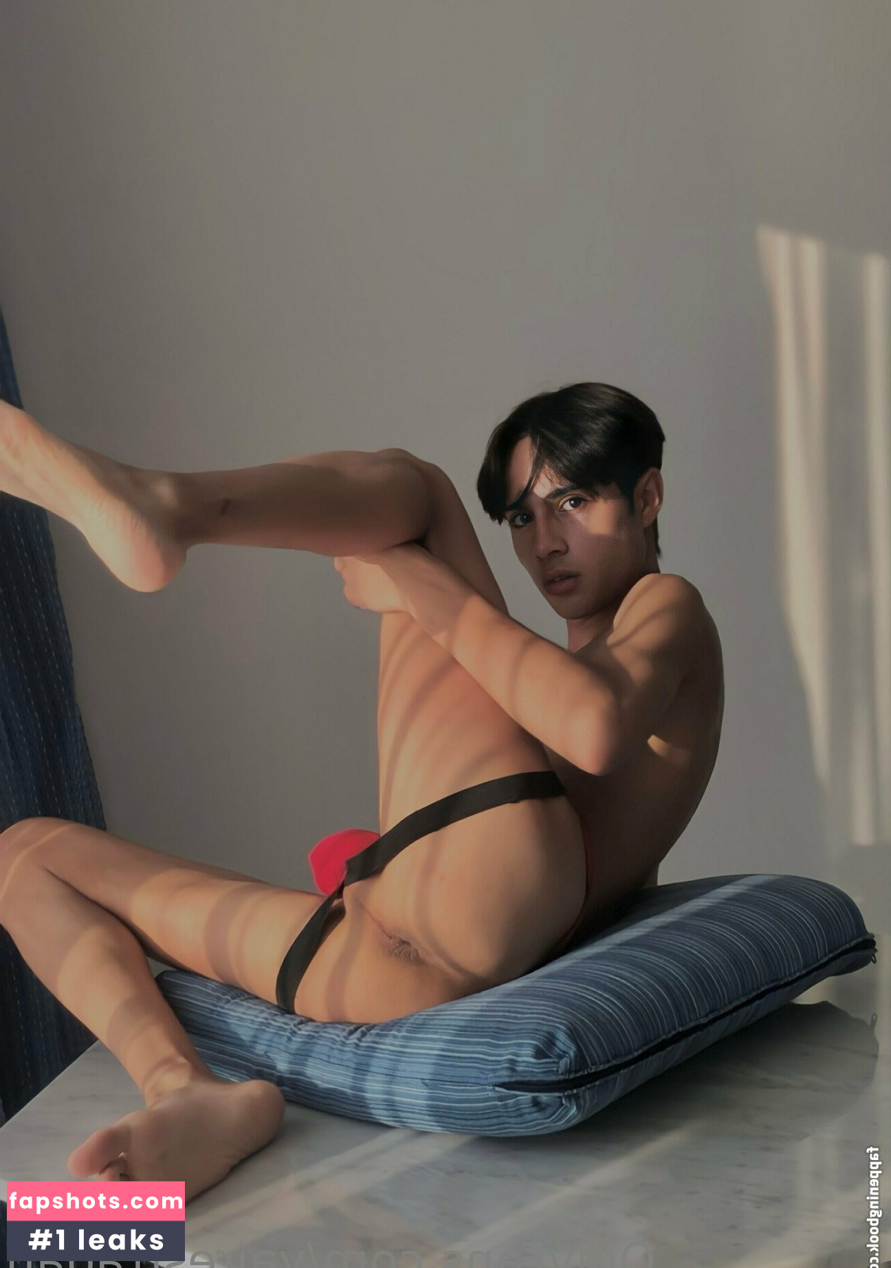 Yairestradah gallery photo #5