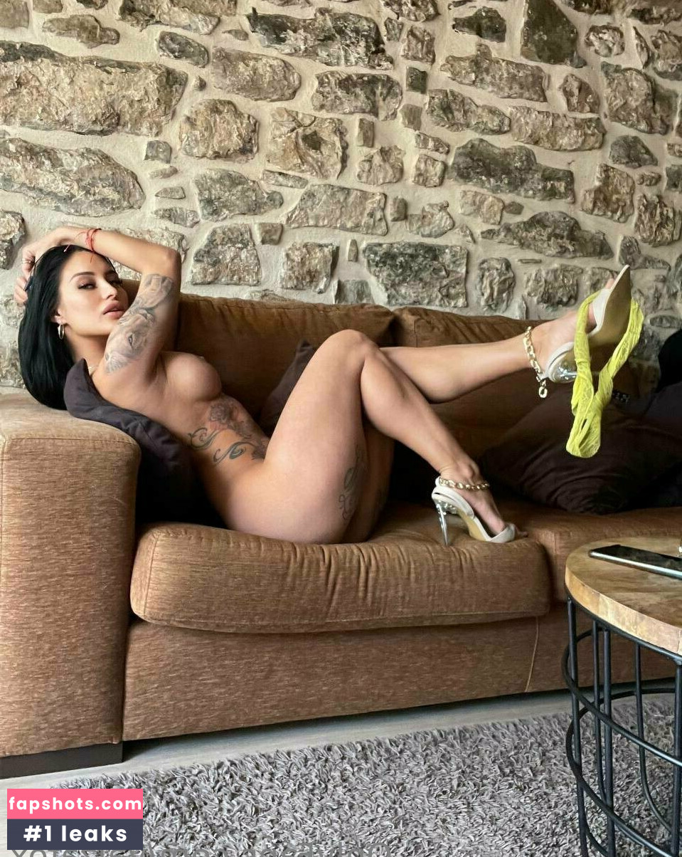 yaizafox gallery photo #21