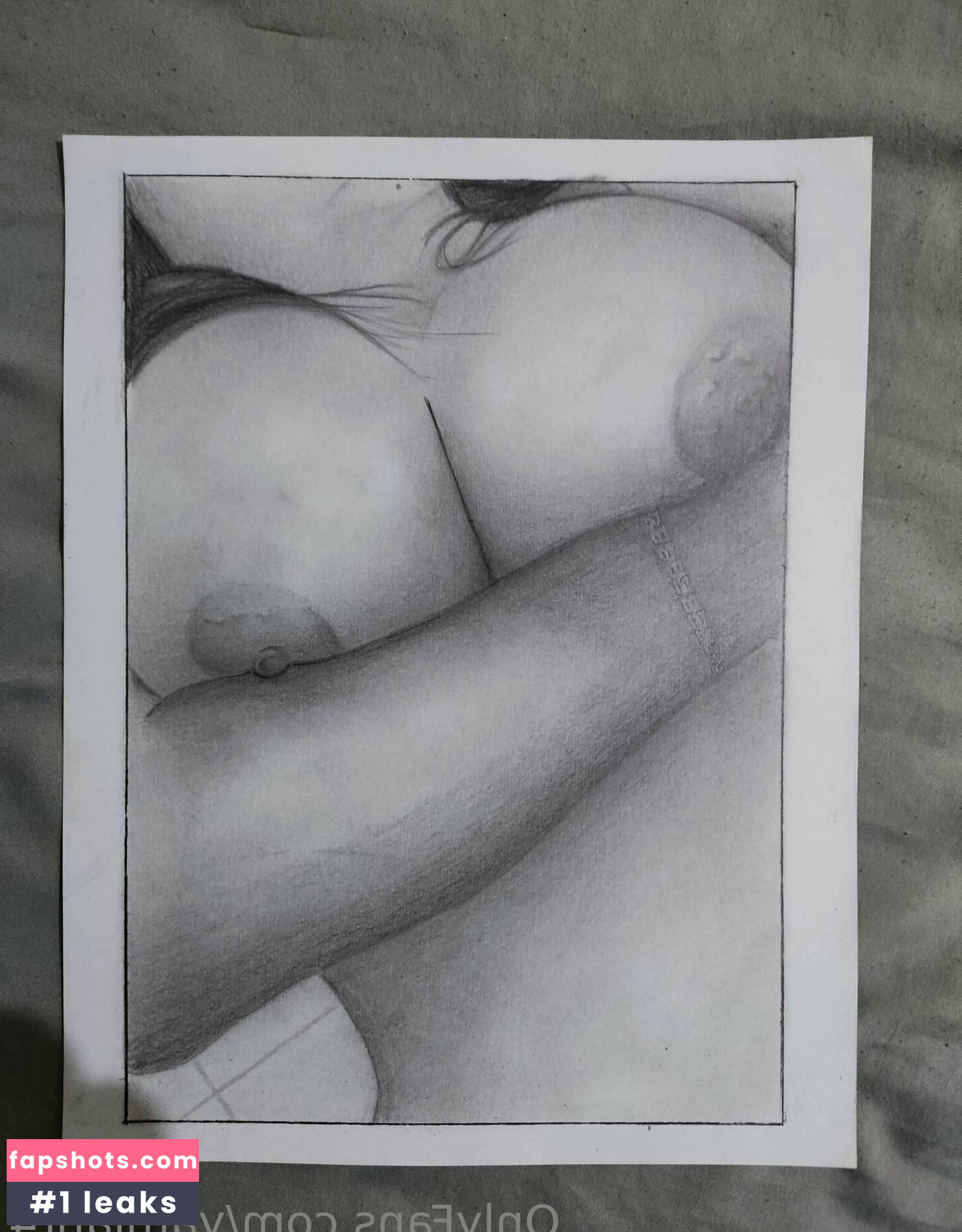 yamiahr4 gallery photo #2