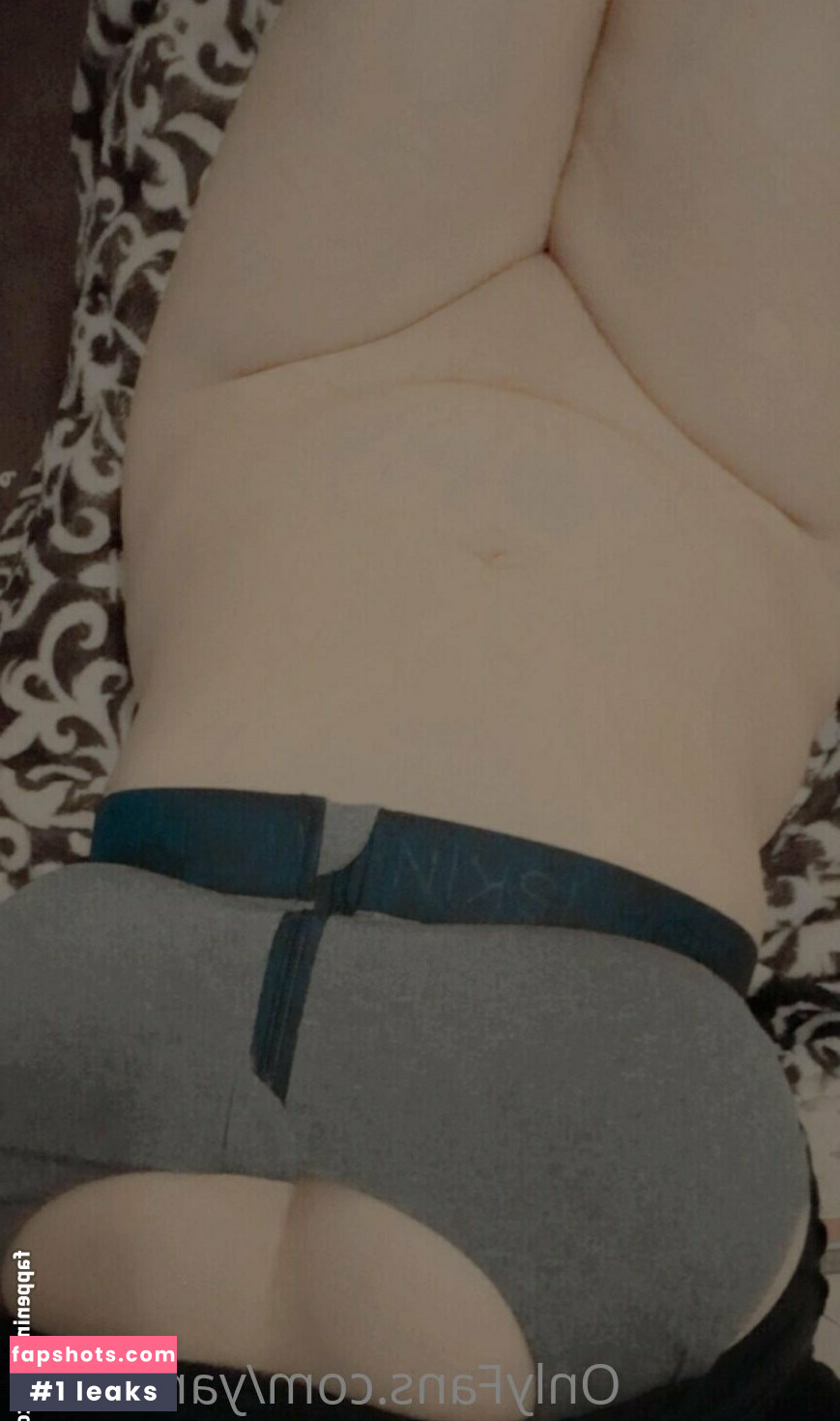 yamiahr4 gallery photo #32