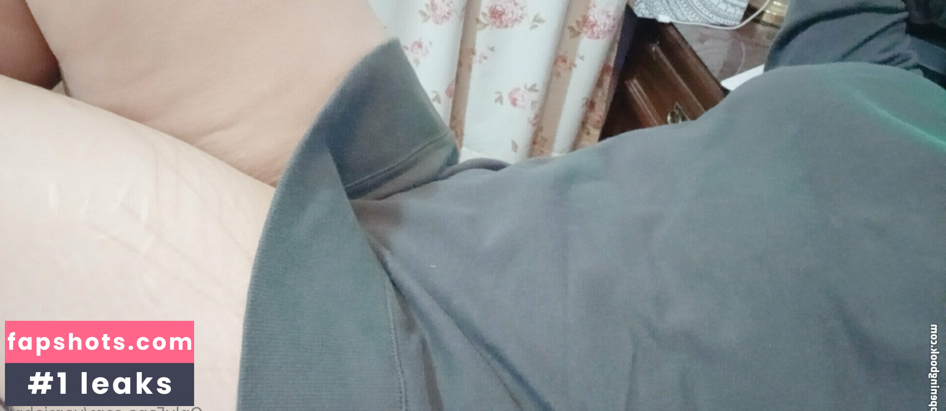 yamiahr4 gallery photo #6