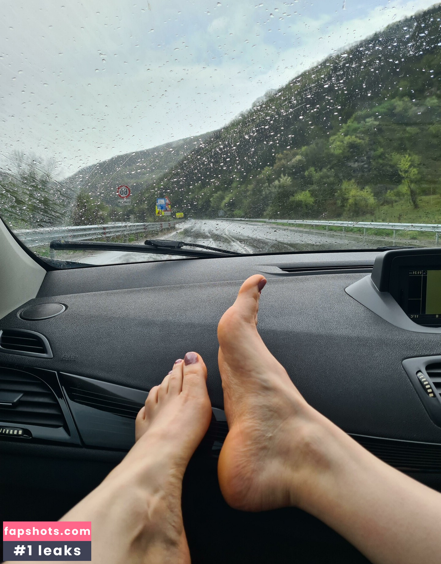 yana_flawless gallery photo #13