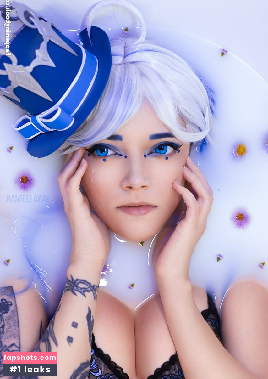 Yana Lerman gallery photo #5