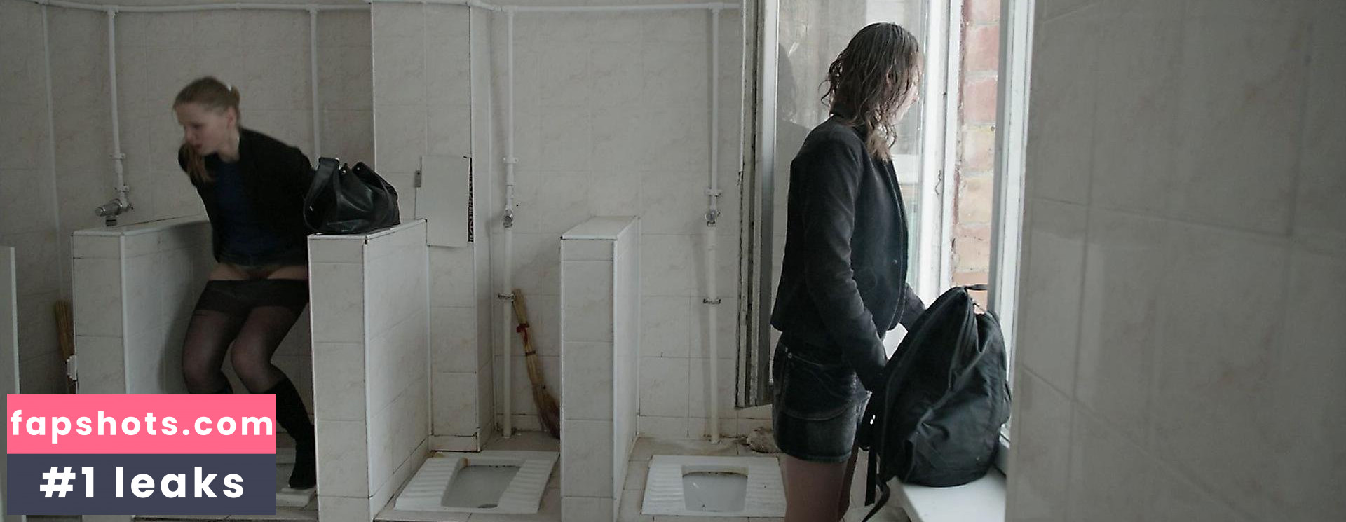 Yana Novikova nude babe gallery