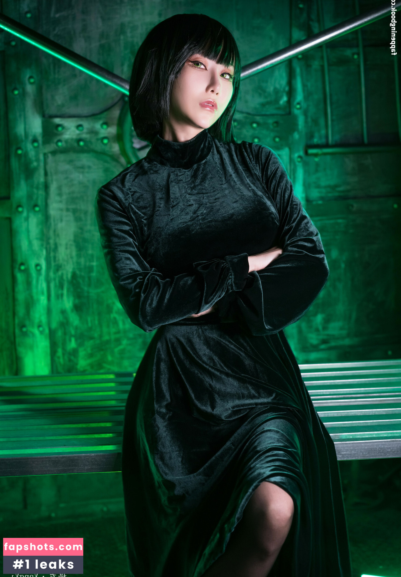 楊衣 YangYi gallery photo #16