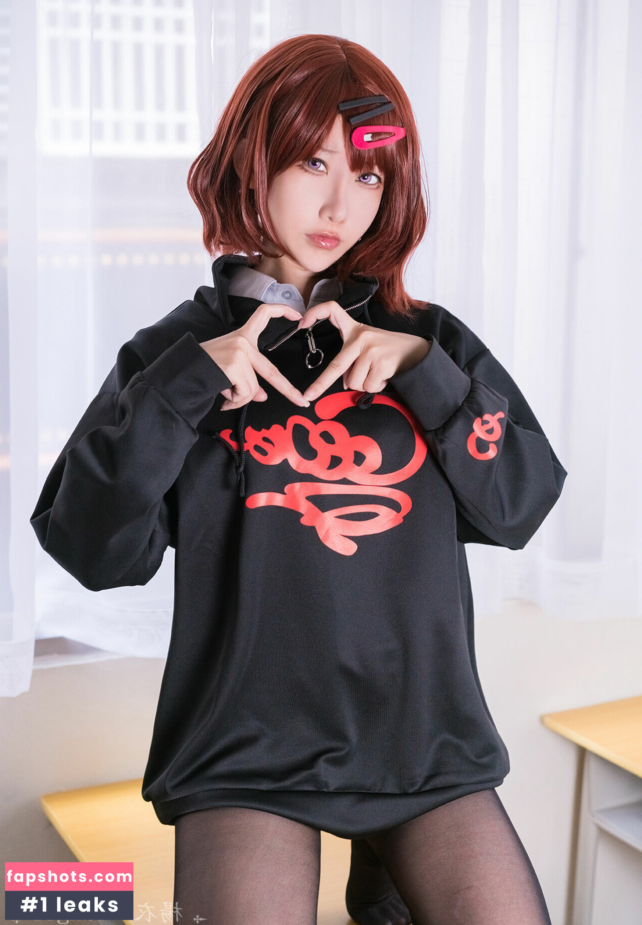 楊衣 YangYi gallery photo #24