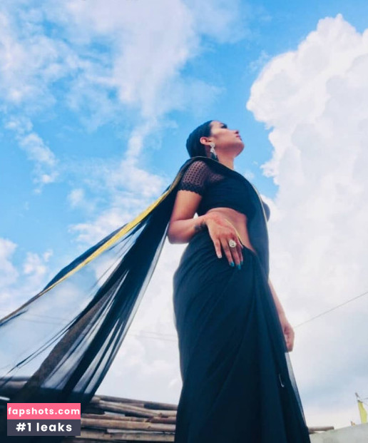 _yanzee gallery photo #2