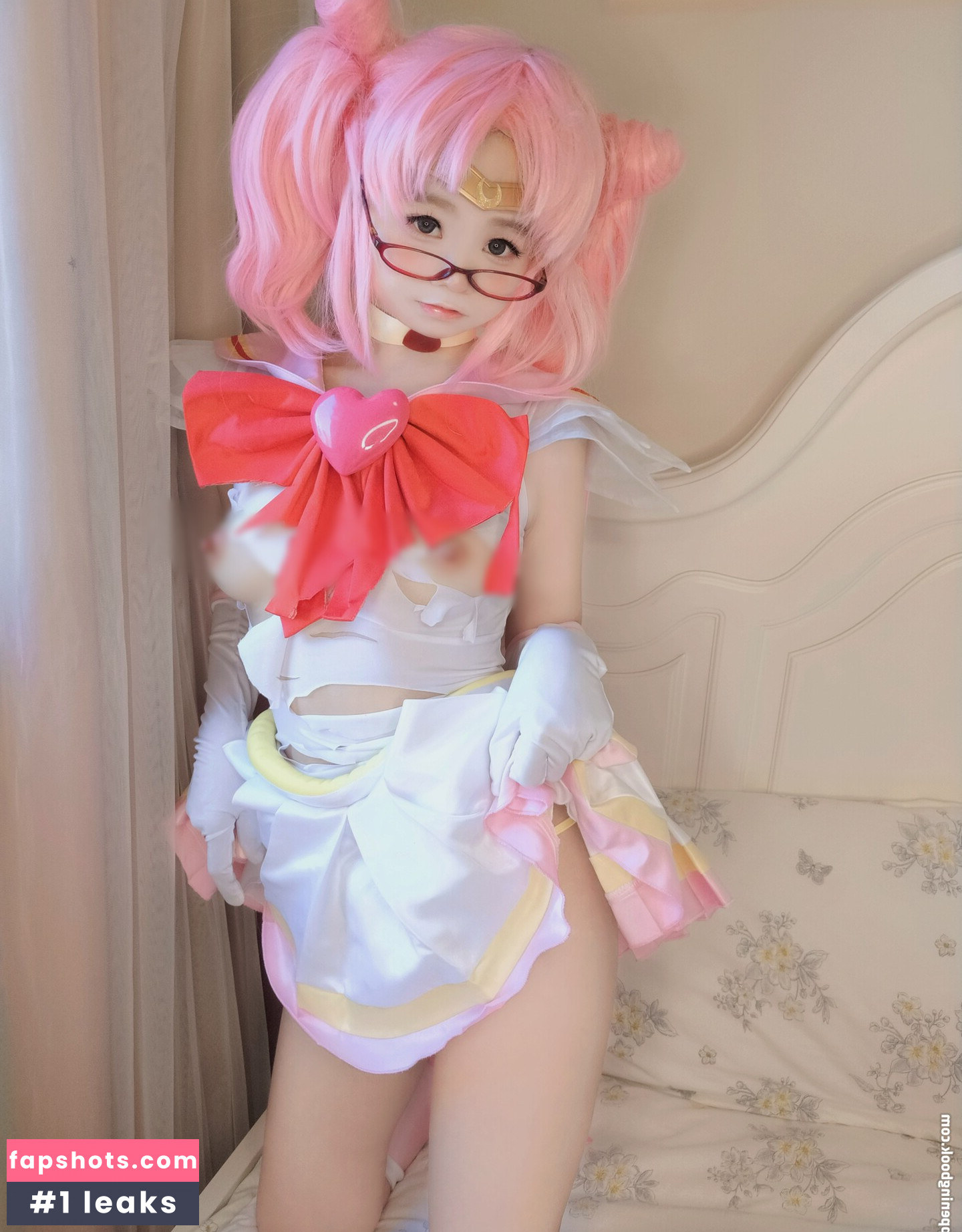 YaoYaoQwQ gallery photo #32