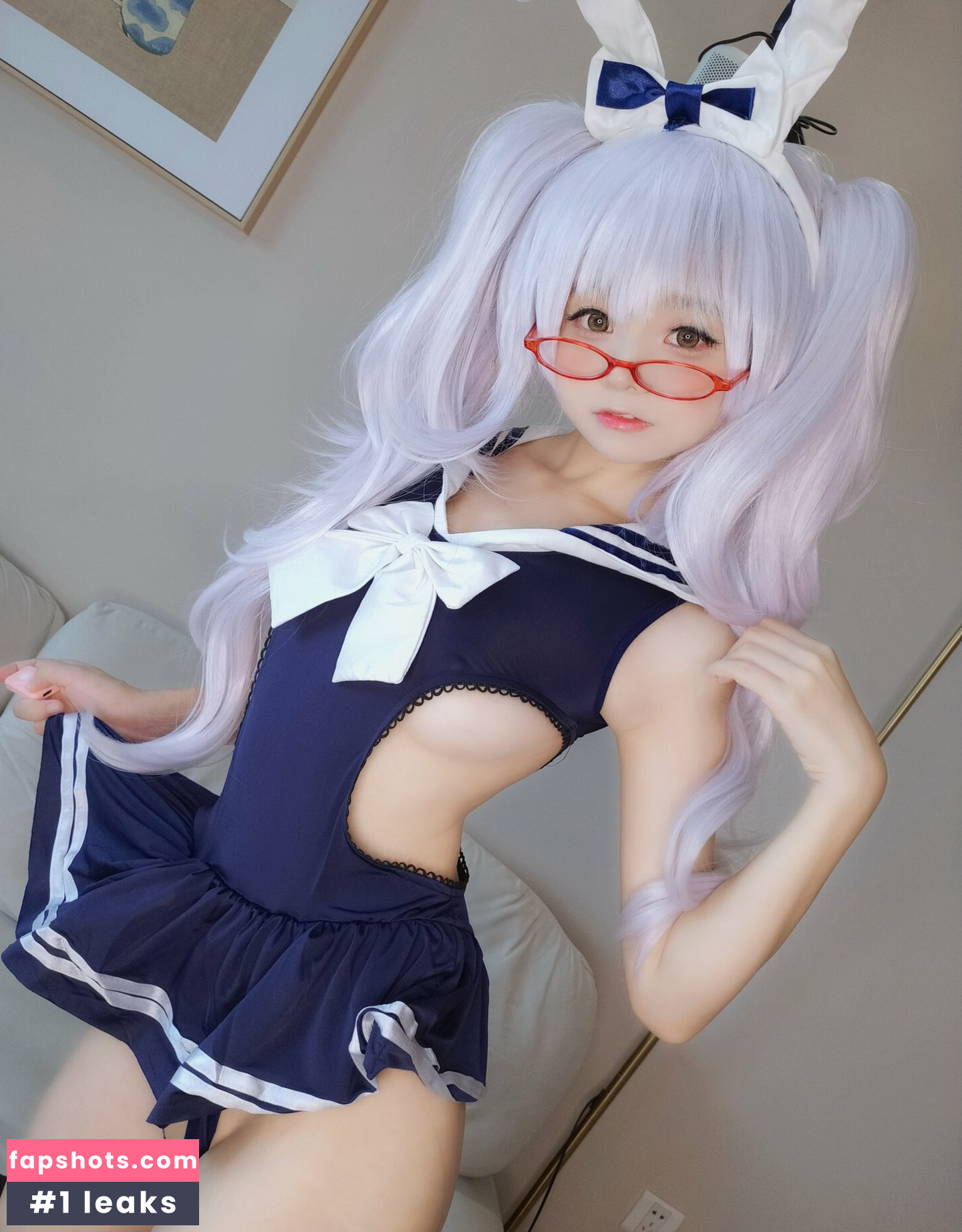 YaoYaoQwQ gallery photo #41