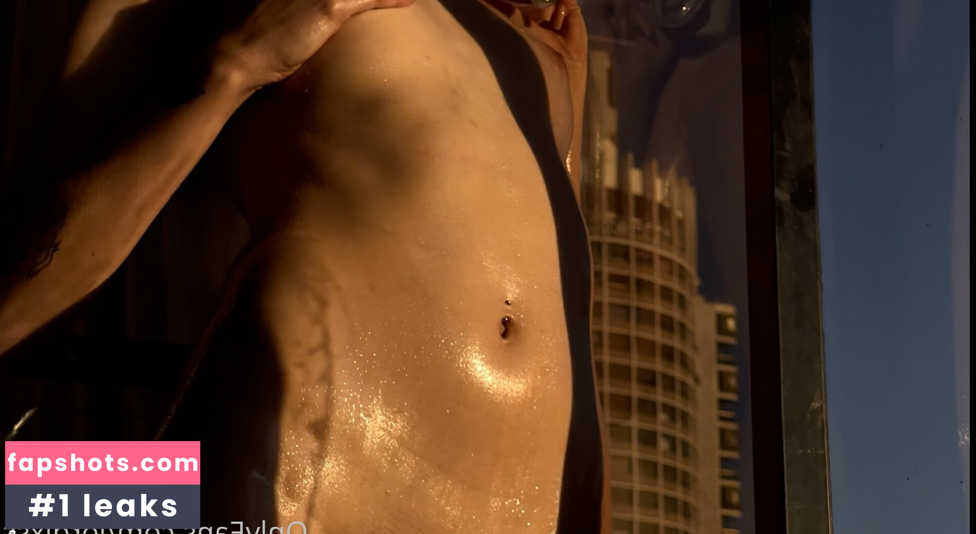 Yarden Elbaz gallery photo #6