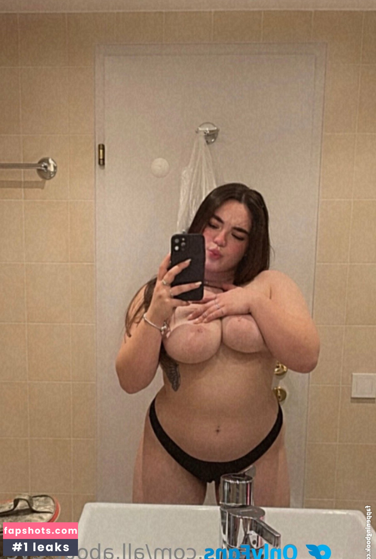 yarin_eve gallery photo #7