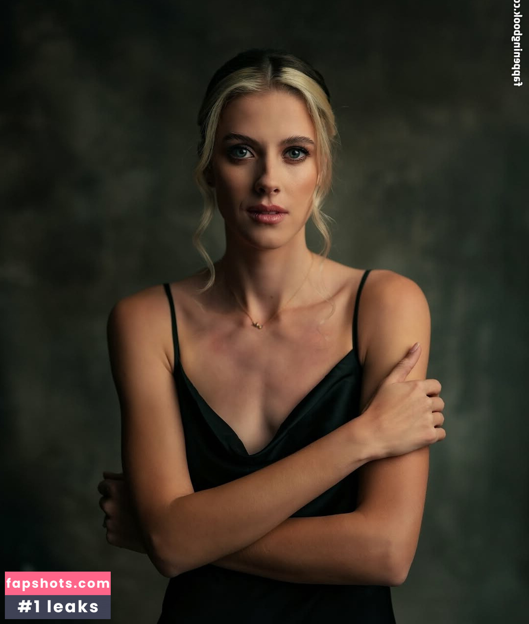 Yaroslova Mahuchikh gallery photo #9