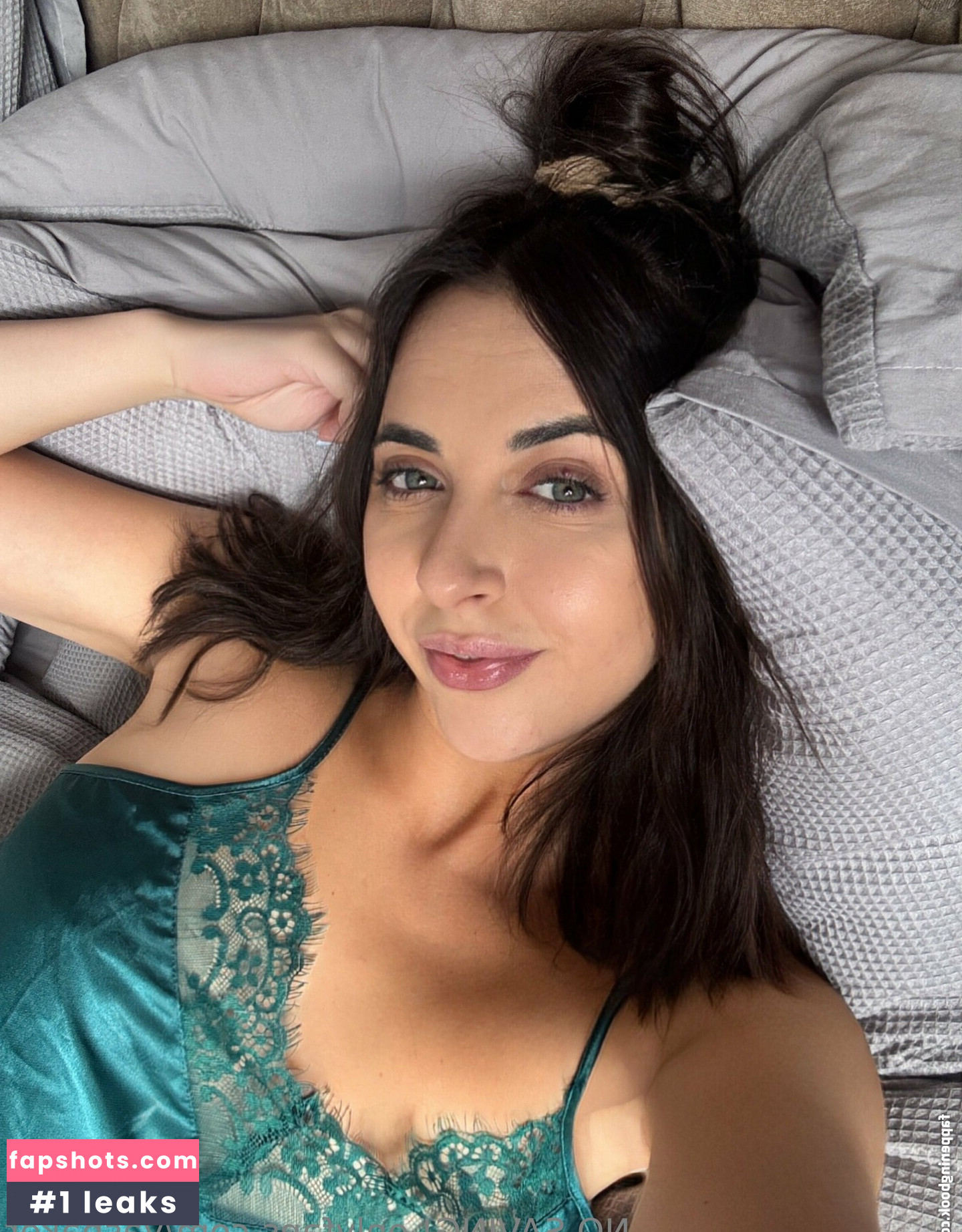 yasbaker gallery photo #17