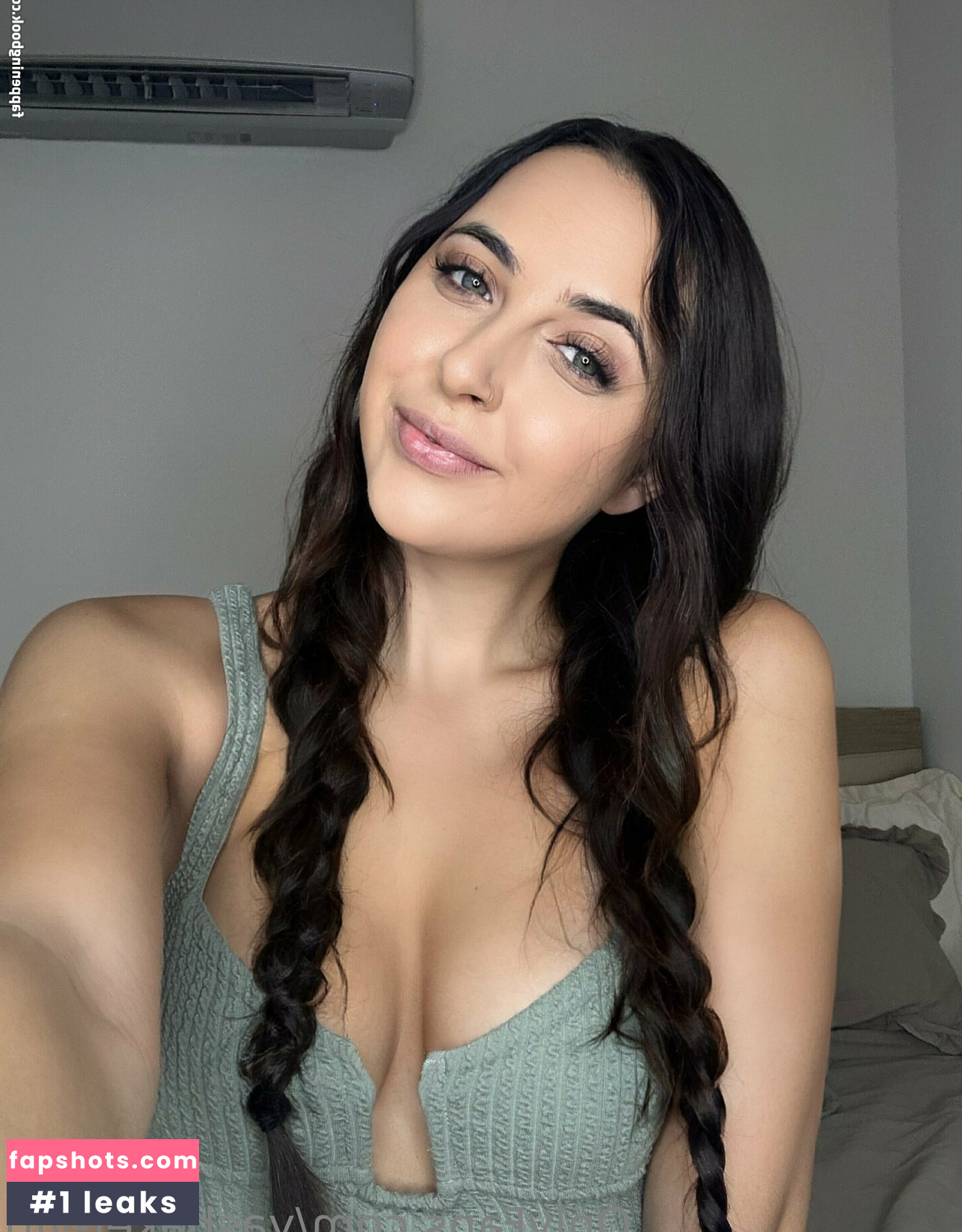 yasbaker-vip gallery photo #34