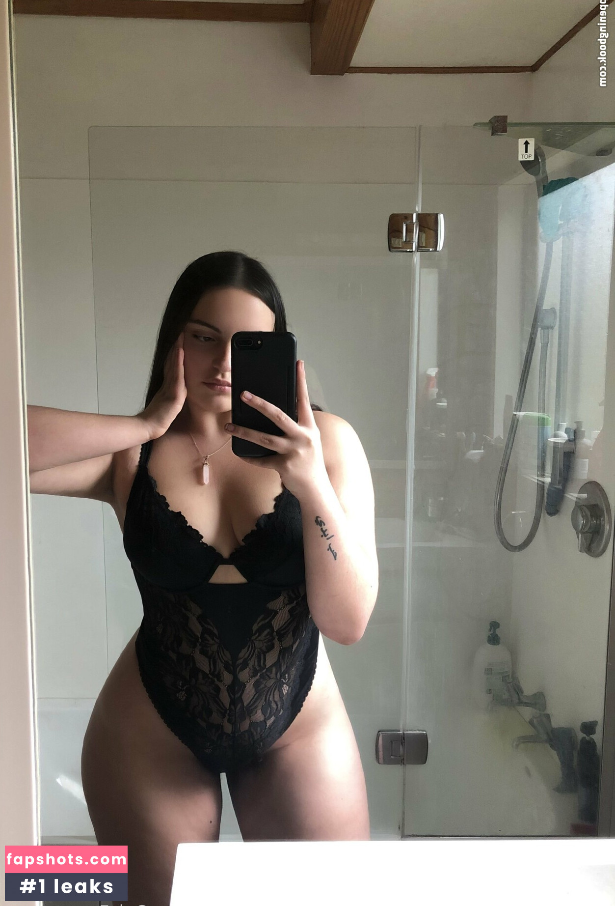 yaskavari gallery photo #14