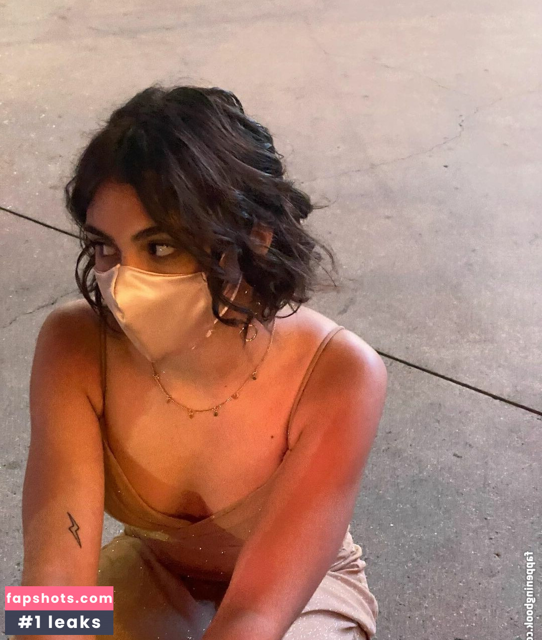 Yasmeen Fletcher gallery photo #25