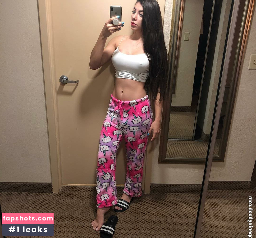 Yasmim Casadias Nude Leaks OnlyFans Photos #14 - LeakJerk