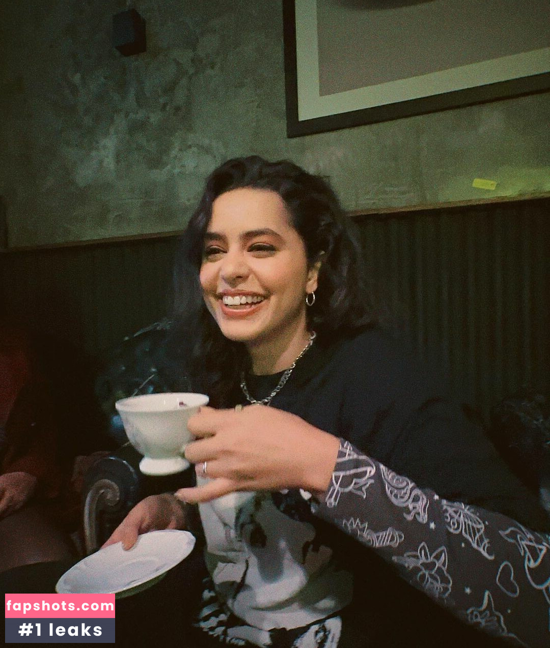 Yasmin Ali Yassine gallery photo #28