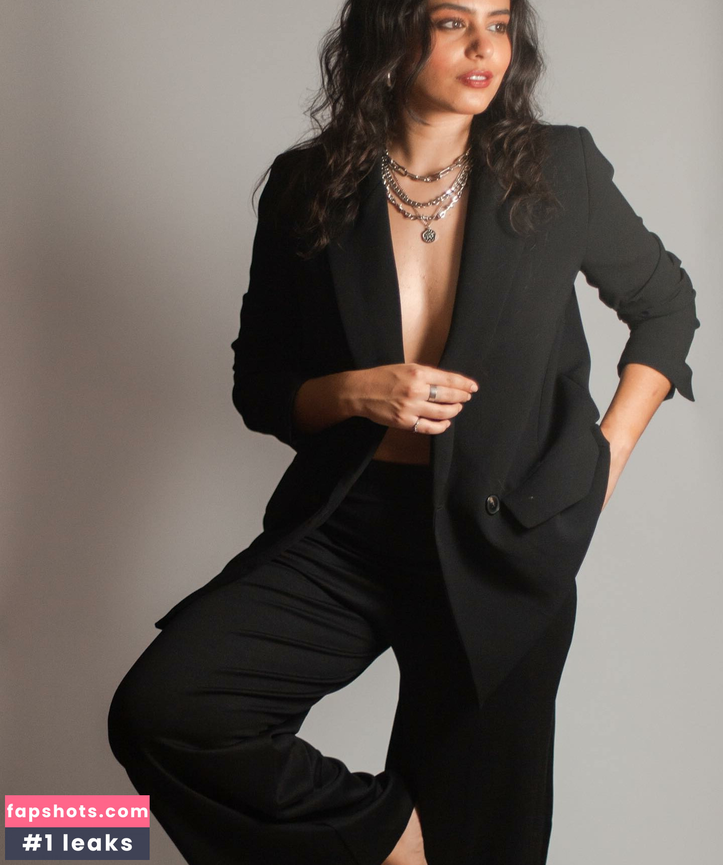 Yasmin Ali Yassine gallery photo #37