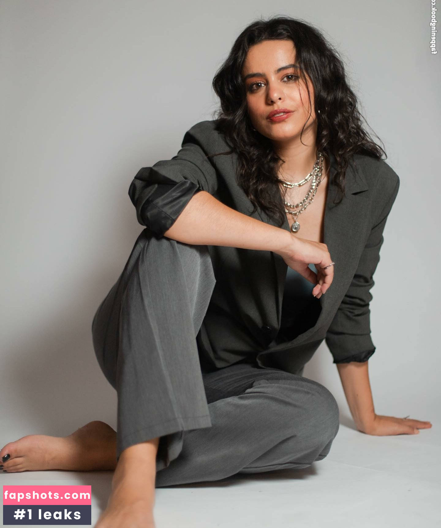 Yasmin Ali Yassine gallery photo #39