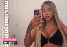 Yasmin Camili gallery photo #2