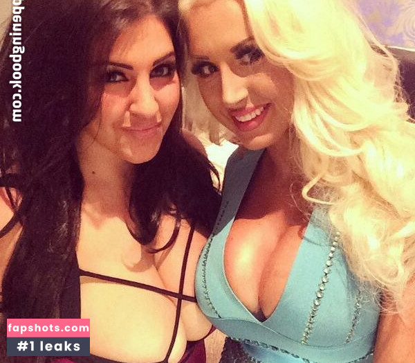 Yasmin Disney gallery photo #16