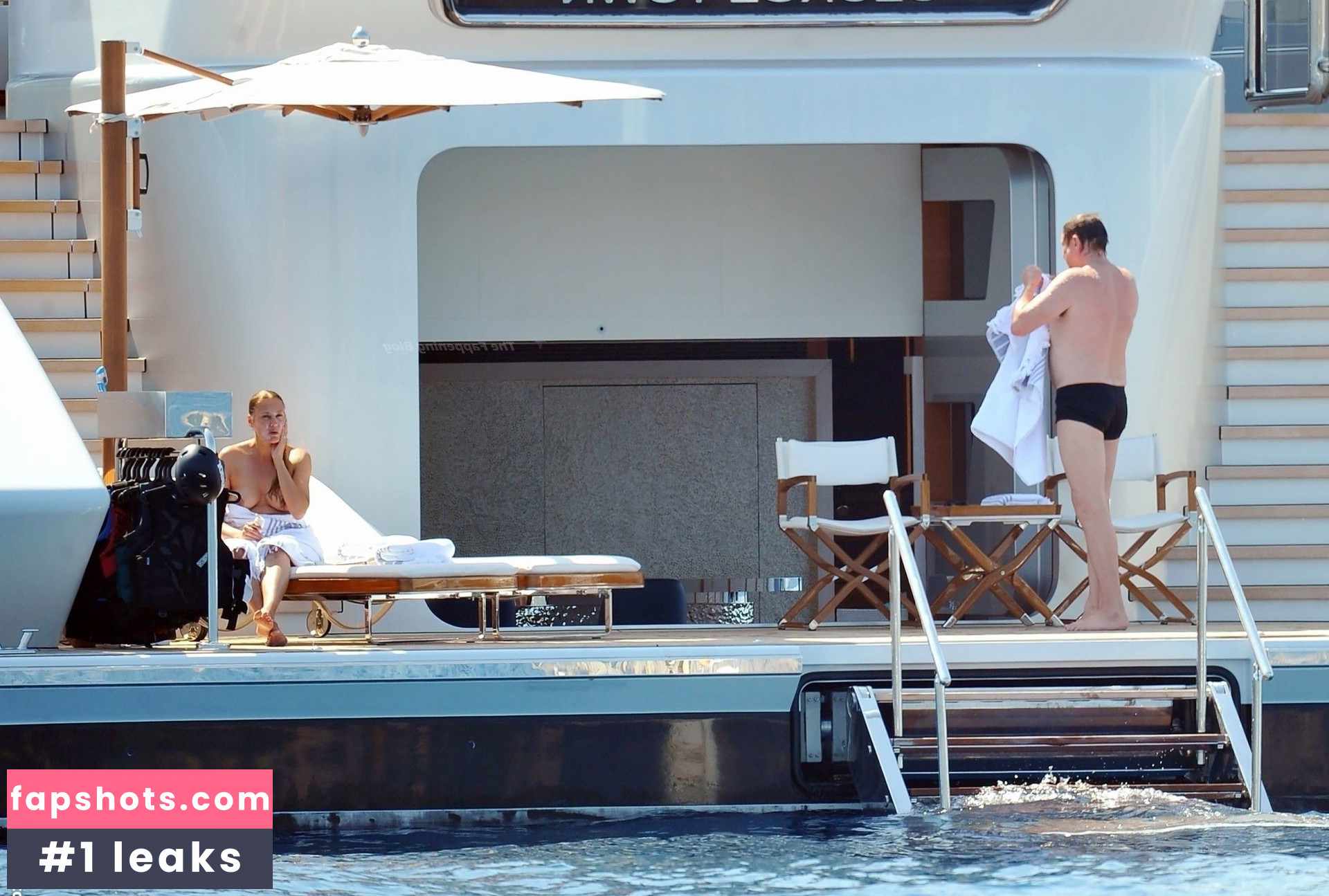 Yasmin Le Bon Filtración Desnuda OnlyFans Foto #2 - Fapshots