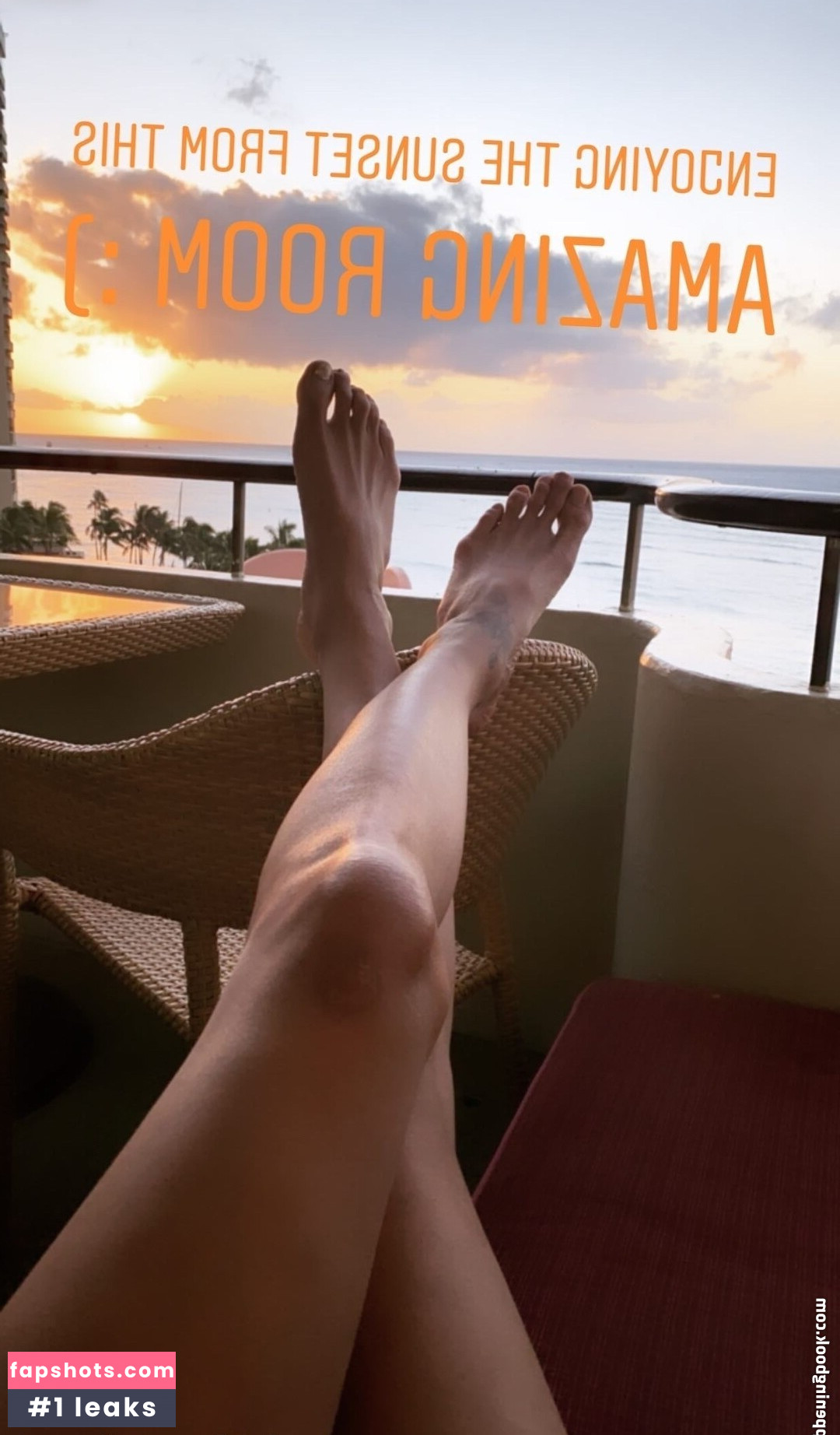 Yasmin Lee gallery photo #40