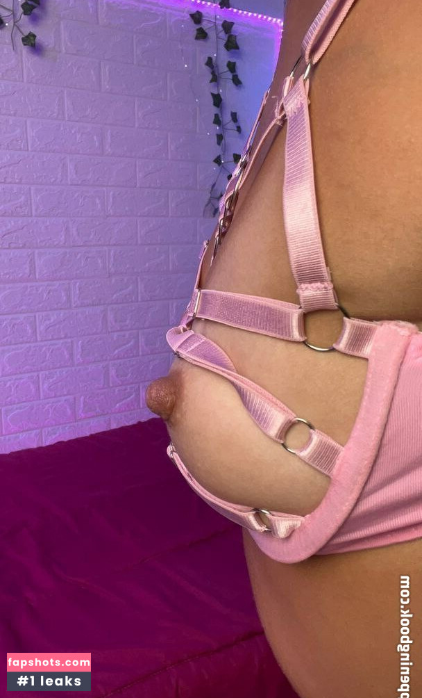 Yasmin Moraes gallery photo #17