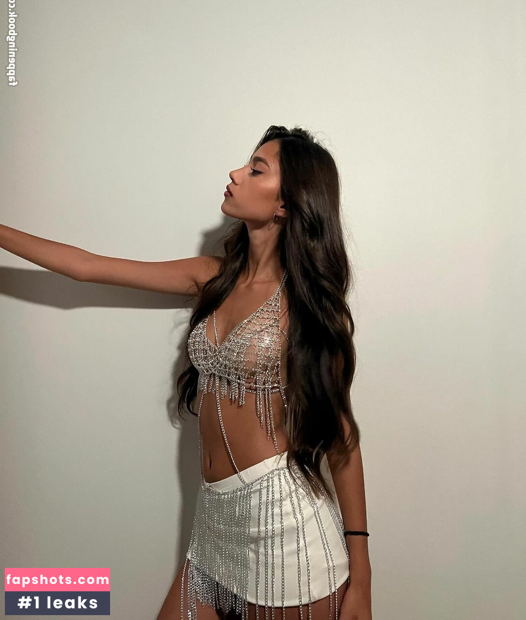 yasmindlm Nude Leaks OnlyFans Photos #12 - LeakJerk