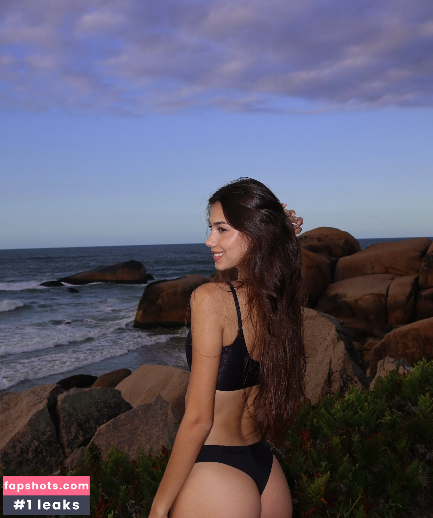 yasmindlm Nude Leaks OnlyFans Photos #8 - LeakJerk