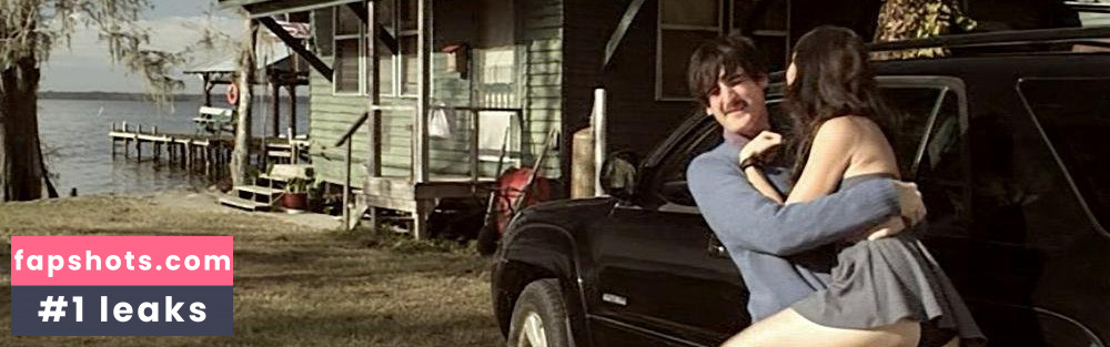 Yasmine Kittles gallery photo #3