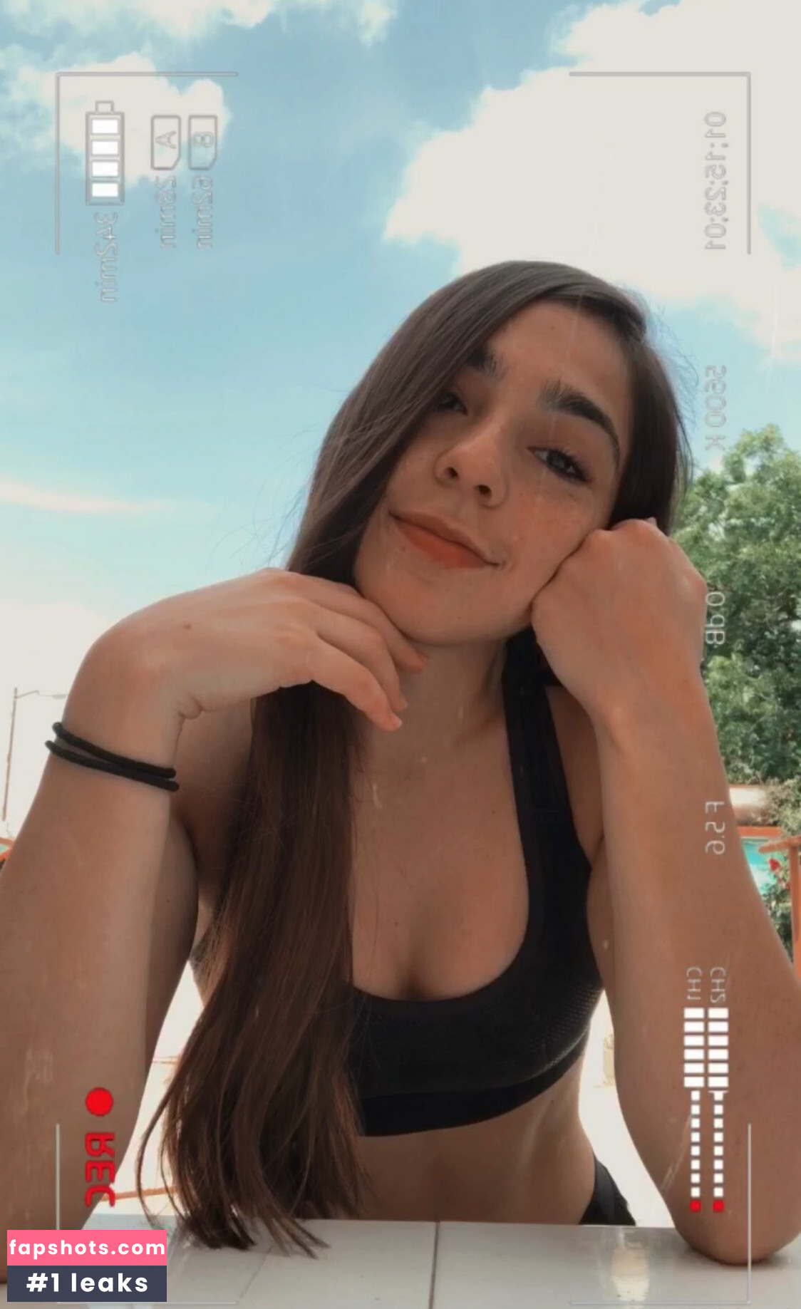 Yazmin Cantu gallery photo #11