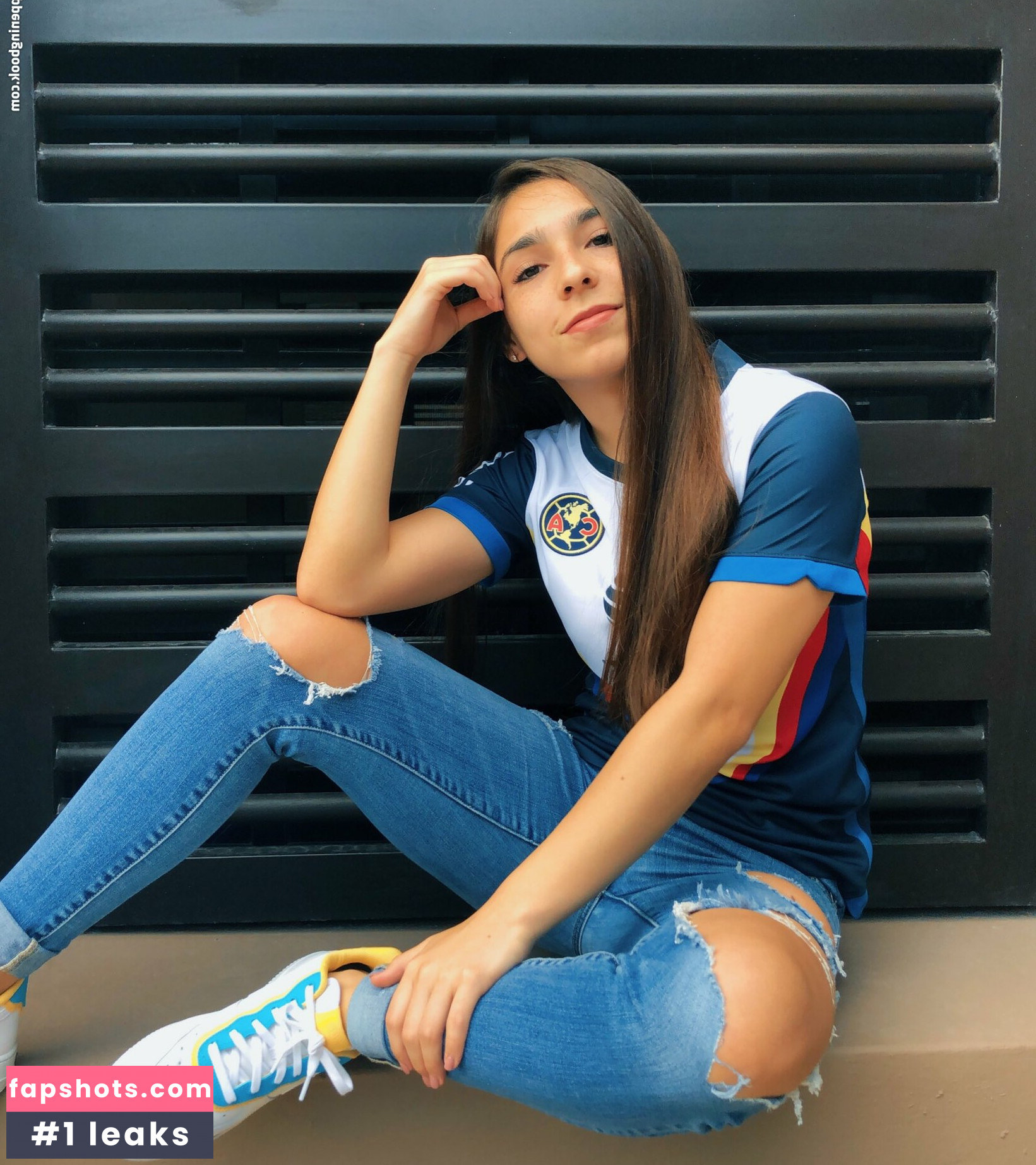 Yazmin Cantu gallery photo #9