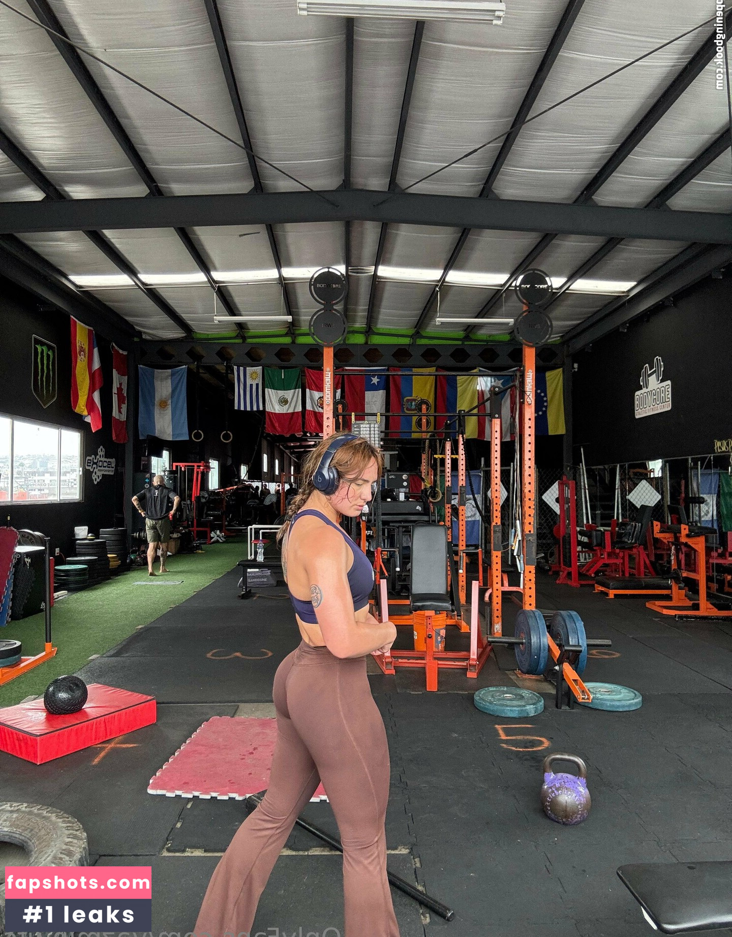 yazmin.ufc Nude Leaks OnlyFans Photos #2 - LeakJerk