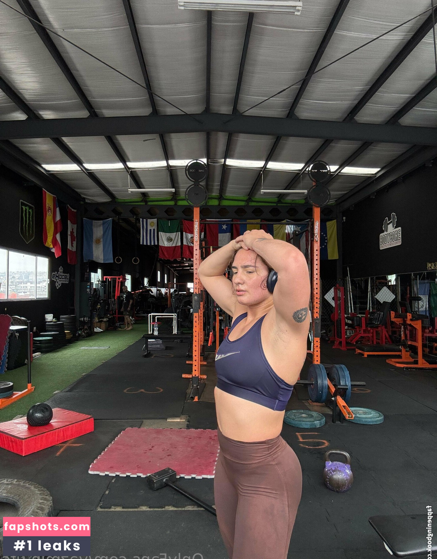 yazmin.ufc Nude Leaks OnlyFans Photos #7 - LeakJerk